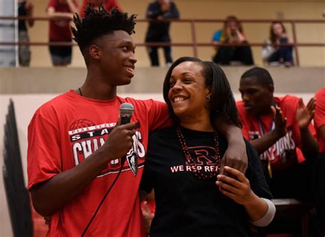 lonnie walker iv parents.